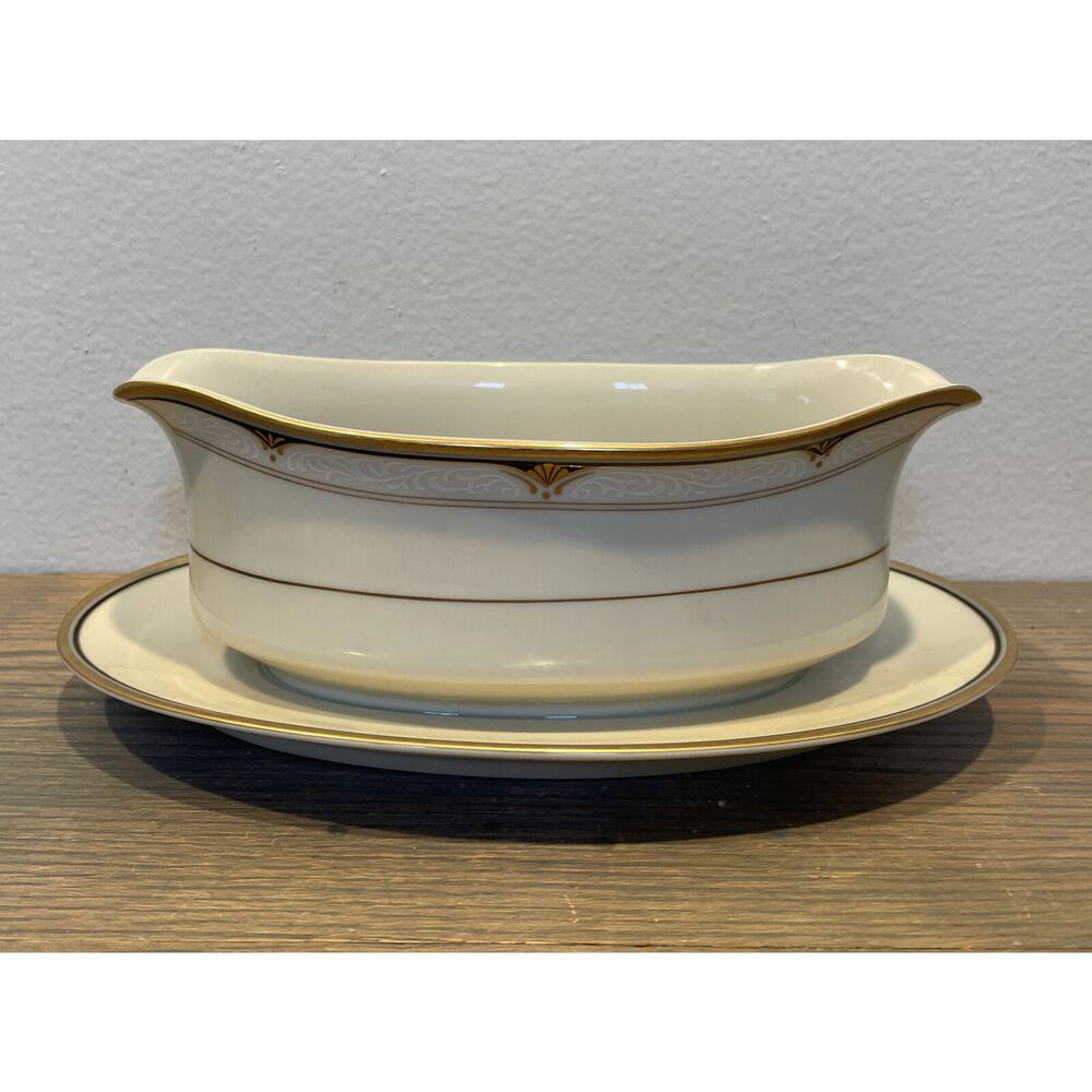 Golden Shell by Mikasa - Gravy Boat with Attached Underplate - Japan L5532